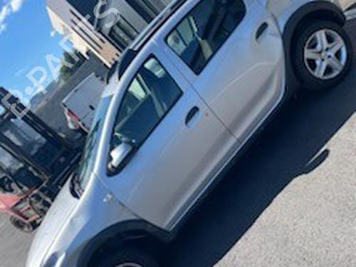 Front right wheel arch trim DACIA SANDERO II TCe 90 (B8M1, B8MA, B8AC) | BP31257977C135 