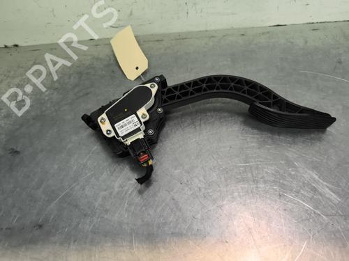 Used Pedal Pedal OPEL KARL (C16) 1.0 (75 hp) 30553175 30553175