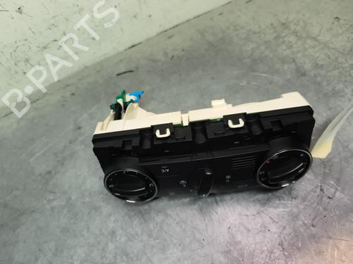 Used Climate control Climate control MERCEDES-BENZ B-CLASS Sports Tourer (W245) B 180 CDI (245.207) (109 hp) 31972285 31972285