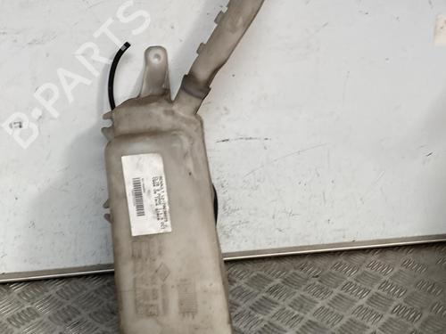 Used Windscreen washer tank RENAULT CLIO III (BR0/1, CR0/1) 1.5 dCi (BR17, CR17) (86 hp) 21697787