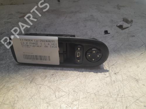 Used Left front window switch CITROËN C3 II (SC_) 1.4 HDi 70 (SC8HZC, SC8HR0, SC8HP4) (68 hp) 22536412