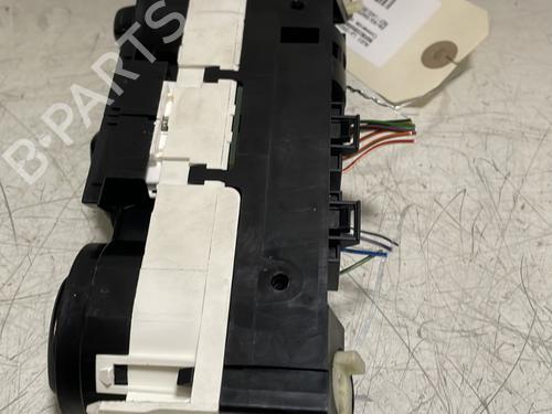 Climate control AUDI A1 Sportback (8XA, 8XF) 1.6 TDI | BP24526683I5 