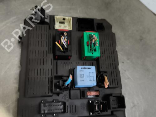 Zekeringkast CITROËN C8 (EA_, EB_) 2.0 HDi 165 | BP28442378E1