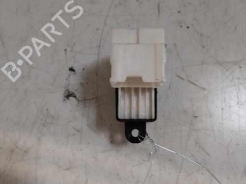 Right front window switch SUZUKI VITARA (LY) 1.6 DDiS AllGrip (APK416D) | BP24204513I26 