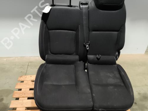 Used Right front seat RENAULT TRAFIC III Van (FG_) 1.6 dCi 120 (FGMB, FGMC) (120 hp) 32994607