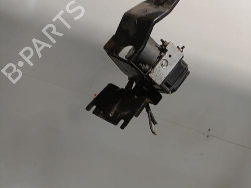 Pompe ABS RENAULT CLIO II (BB_, CB_) 1.5 dCi (B/CB07) (65 hp) 28165276