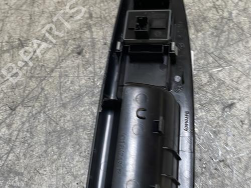 Left front window switch VW POLO (9N_, 9A_) 1.2 12V | BP21712887I27 