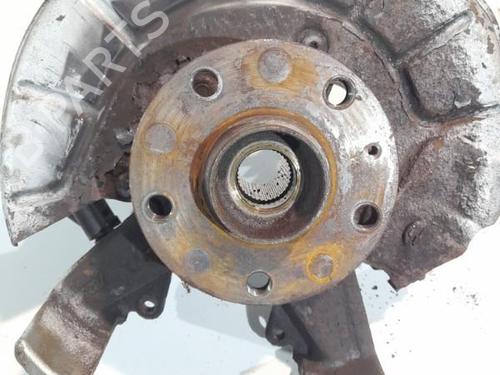 Fusee links voor AUDI A3 Sportback (8PA) 1.9 TDI (105 hp) 21721800