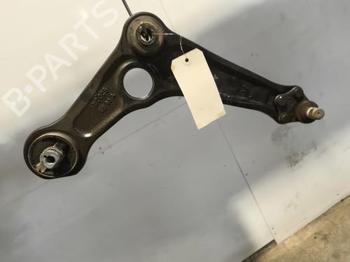 right-front-suspension-arm-renault-megane-iv-hatchback-b9amn_-2015-37754957 main image