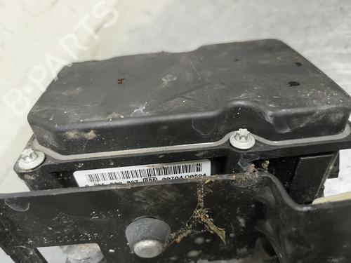 abs-pump-dacia-duster-hs_-2010-2011-2012-2013-2014-2015-2016-2017-2018-30646925 main image