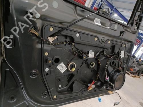 Left front door VW GOLF VI (5K1) 1.6 TDI | BP23823653C2 