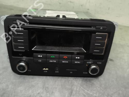 Autoradio VW POLO V (6R1, 6C1) 1.2 (70 hp) 31872216