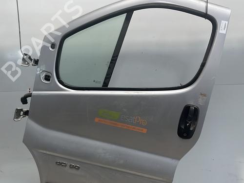Used Left front door RENAULT TRAFIC II Bus (JL) 1.9 dCI 80 (JL0B) (82 hp) 28304499