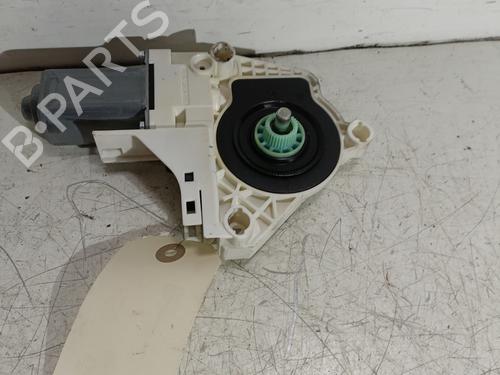 Used Front right window mechanism AUDI A1 Sportback (8XA, 8XF) 1.6 TDI (90 hp) 24433646