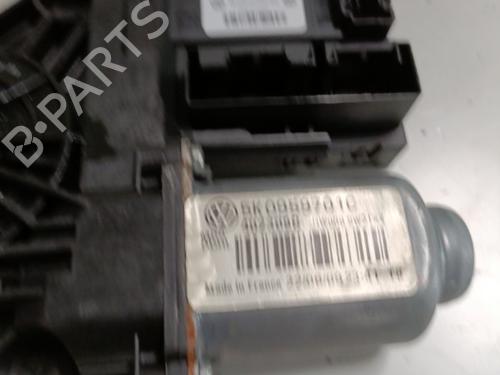 Used Left front window motor Left front window motor VW GOLF VI (5K1) 2.0 TDI (110 hp) 21696564 21696564