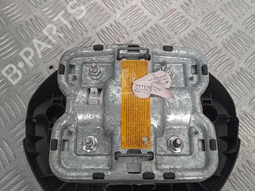 Driver airbag RENAULT CLIO III (BR0/1, CR0/1) 1.5 dCi (BR17, CR17) | BP21698466C9 