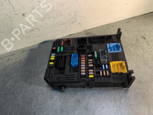 Fuse box CITROËN C3 III (SX) 1.6 BlueHDi 75 | BP30774964E1 - Image 2