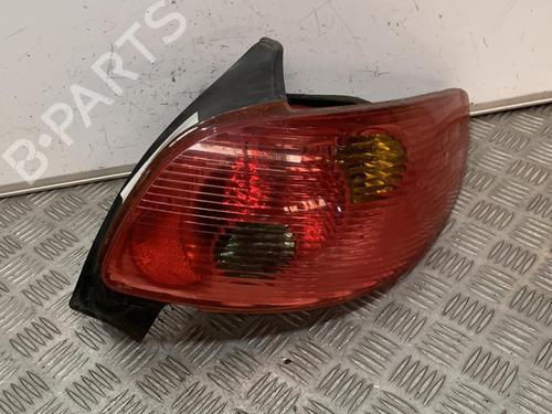 Right taillight PEUGEOT 206 Hatchback (2A/C) 1.4 HDi eco 70 | BP21722873C35 