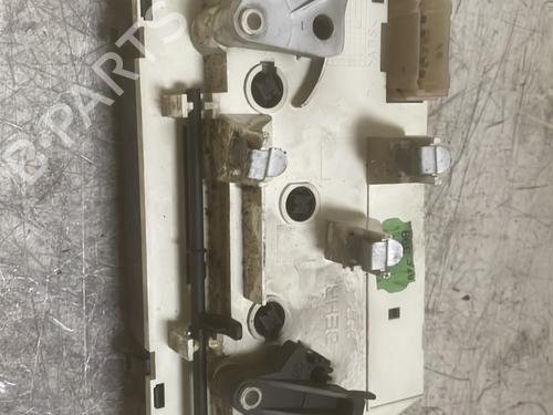 Used Climate control Climate control PEUGEOT 206 Hatchback (2A/C) 1.4 HDi eco 70 (68 hp) 22233712 22233712