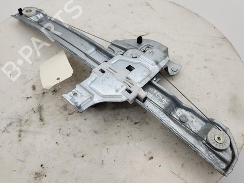 Used Front right window mechanism Front right window mechanism CITROËN C3 III (SX) 1.2 THP 110 (SXHNPS, SXHNZT, SXHNZ6) (110 hp) 33209593 33209593