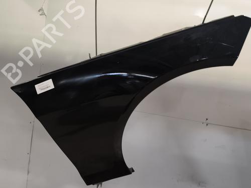 right-front-fenders-mercedes-benz-e-class-w212-2009-2010-2011-2012-2013-2014-2015-2016-32979283 main image