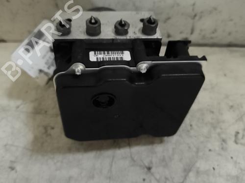 Used ABS pump FIAT PANDA (169_) 1.3 D Multijet 4x4 (169.AXC2A) (70 hp) 25336408