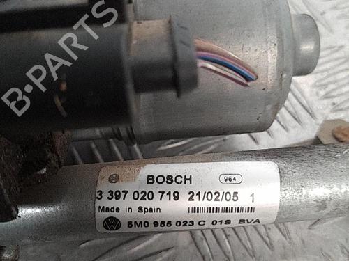 Used Front wiper motor VW GOLF PLUS V (5M1, 521) 2.0 TDI 16V (140 hp) 21723641