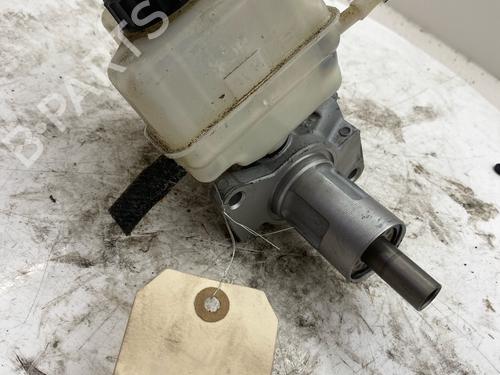 Brake master cylinder BMW X1 (E84) xDrive 18 d | BP39639170M77 - Image 2