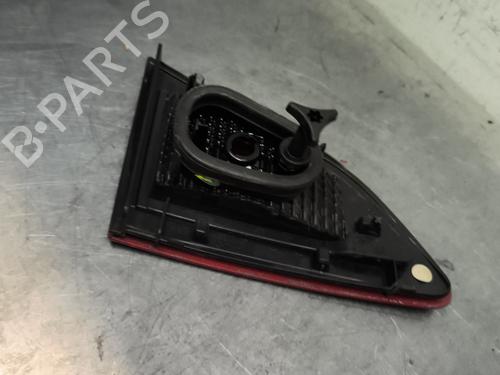 right-tailgate-light-renault-scenic-iii-jz01_-2008-2009-2010-2011-2012-2013-2014-2015-2016-32995703 main image