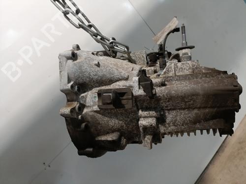 Used Gearbox Gearbox PEUGEOT 5008 (0U_, 0E_) 2.0 HDi 150 / BlueHDi 150 (150 hp) 27894053 27894053
