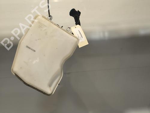 Used Windscreen washer tank BMW 2 Active Tourer (F45) 218 d xDrive (150 hp) 32996705