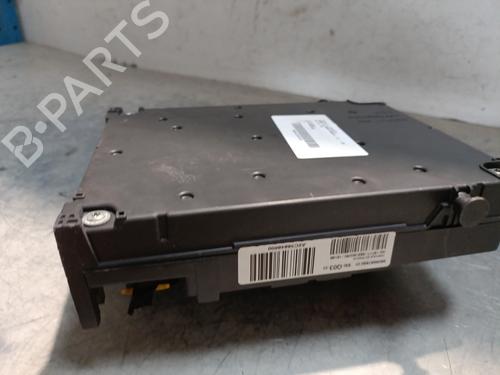 Used Fuse box PEUGEOT 308 SW II (LC_, LJ_, LR_, LX_, L4_) 1.6 GT 205 (205 hp) 28077992