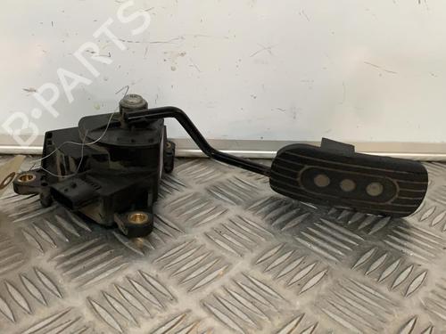 Pedal Pedal NISSAN MICRA III (K12) 1.2 16V (80 hp) 21715542 21715542