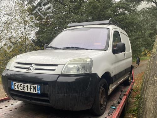 Right front indicator CITROËN BERLINGO / BERLINGO FIRST Box Body/MPV (M_) 1.9 D 70 (MBWJZ, MCWJZ) | BP22034217C33 