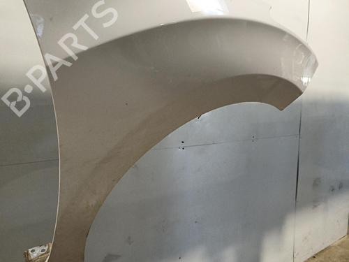 right-front-fenders-hyundai-i30-coupe-2013-39639480 main image