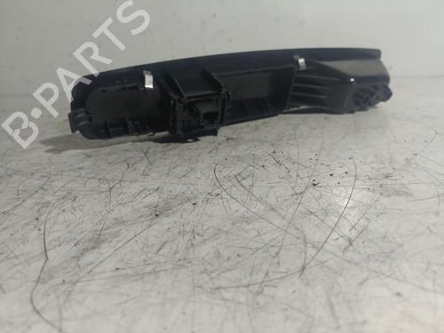 Used Right front window switch Right front window switch RENAULT MEGANE III Hatchback (BZ0/1_, B3_) 1.5 dCi (86 hp) 21717206 21717206