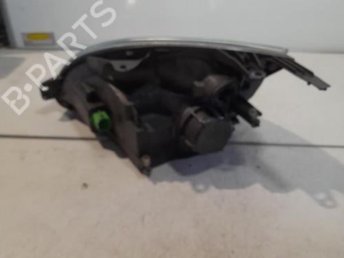 Right headlight FORD FIESTA V (JH_, JD_) 1.4 16V | BP21722282C29 