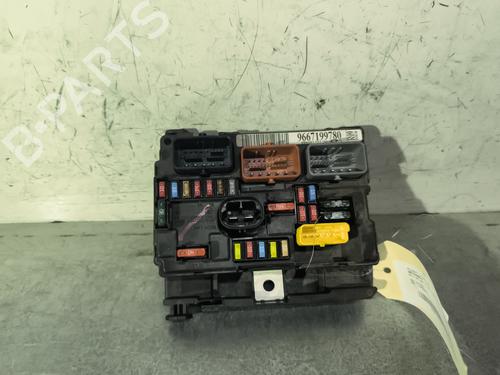 Fuse box PEUGEOT 207 (WA_, WC_) 1.6 HDi | BP29733030E1