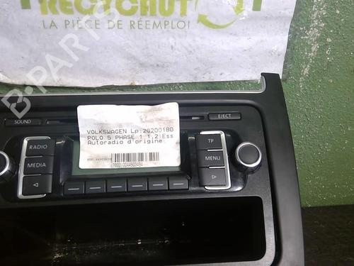 Used Radio VW POLO V (6R1, 6C1) 1.2 (60 hp) 21708857