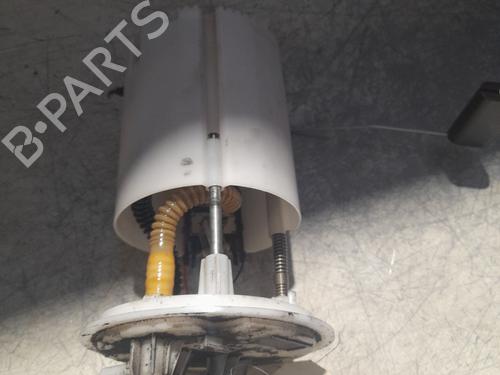 Bränslepump RENAULT MEGANE III Hatchback (BZ0/1_, B3_) 1.5 dCi (BZ09, BZ0D, BZ1W, BZ29, BZ14) (110 hp) 22556421