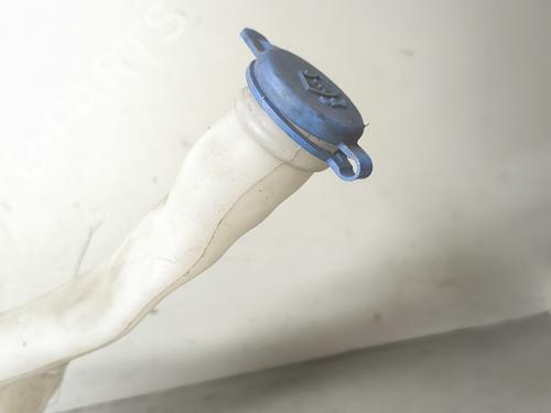 Used Windscreen washer tank Windscreen washer tank FIAT SEDICI (189_) 1.9 D Multijet 4x4 (120 hp) 32995838 32995838