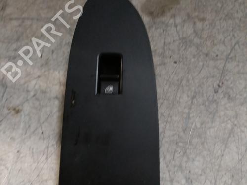 Used Right front window switch Right front window switch ALFA ROMEO GIULIETTA (940_) 1.6 JTDM (940FXD1A) (105 hp) 28443285 28443285