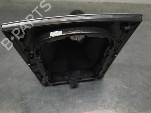 Used Shift knob Shift knob AUDI A3 (8P1) 2.0 TDI 16V (140 hp) 32996896 32996896