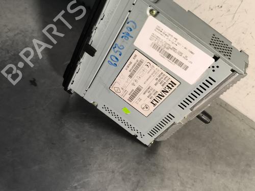 Used Radio Radio DACIA LODGY (JS_) 1.5 dCi (JSMC, JSAF) (107 hp) 32993687 32993687