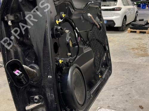 Right front door AUDI A3 (8P1) 1.9 TDI | BP26180596C3 