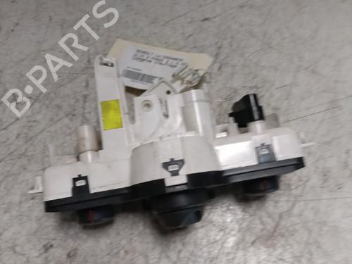 Used Climate control Climate control RENAULT CLIO III (BR0/1, CR0/1) 1.5 dCi (88 hp) 21717116 21717116