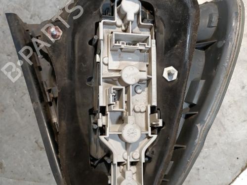 Used Right taillight Right taillight BMW 3 Compact (E46) 316 ti (115 hp) 22421373 22421373