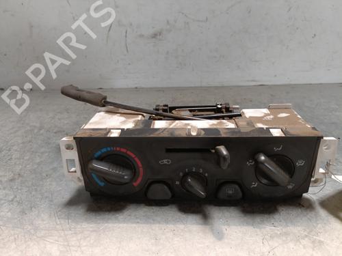 AC-Styringsenhed/Manøvreenhed ISUZU D-MAX I (TFR, TFS) 3.0 DiTD 4x4 (TFS77H) (131 hp) 28173091