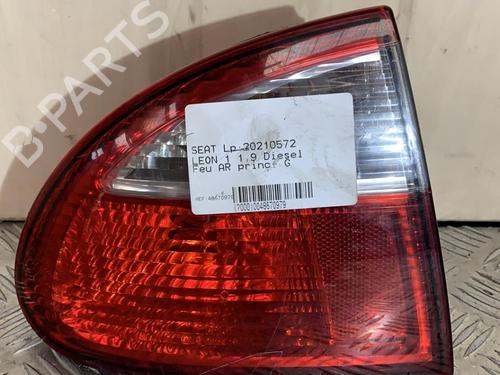 Used Left taillight SEAT LEON (1M1) 1.9 TDI (110 hp) 21708434