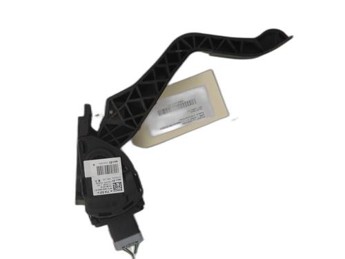 Pedal PEUGEOT 2008 I (CU_) 1.2 THP 110 / PureTech 110 | BP38230229I4 - Image 2